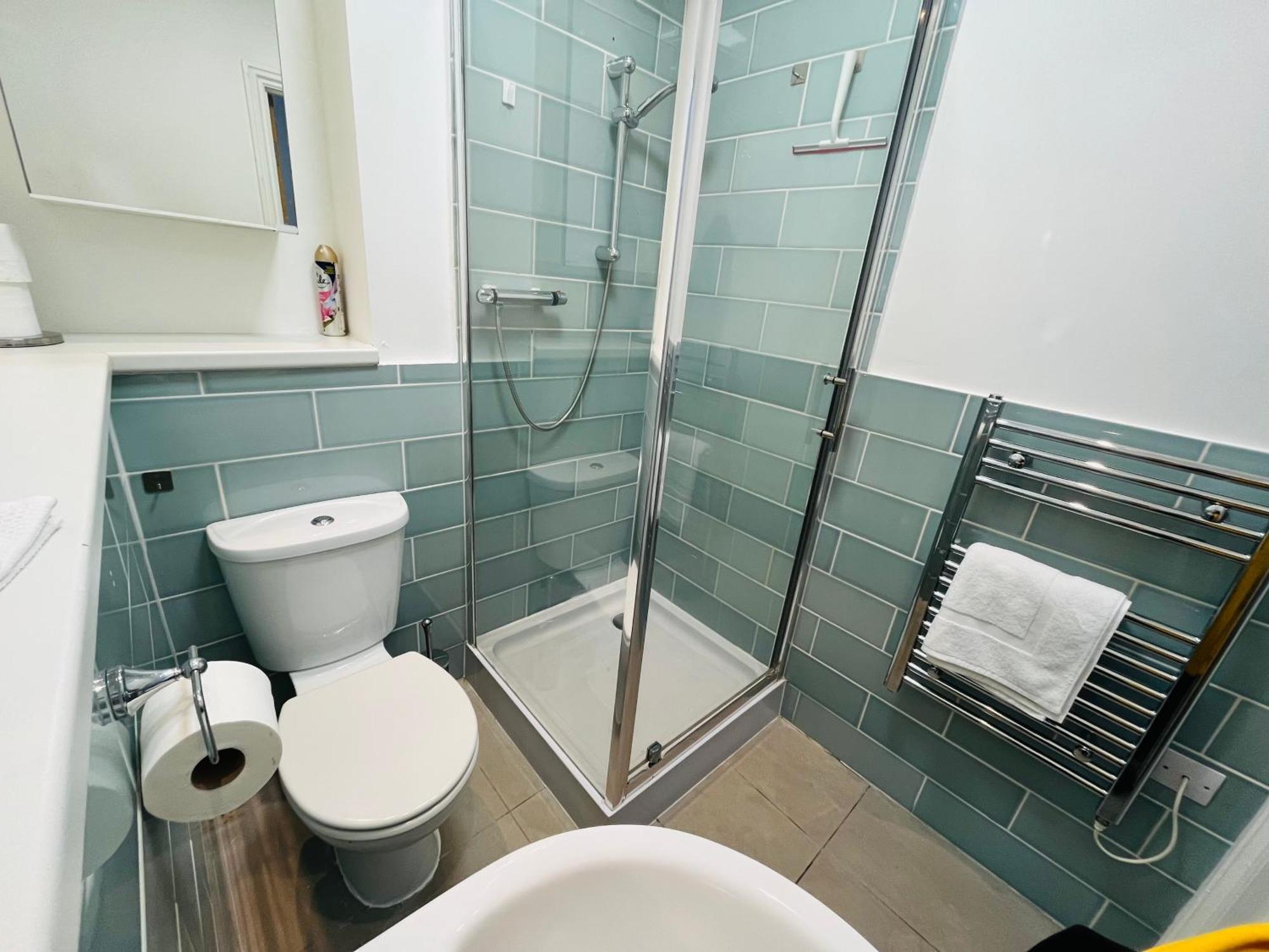 London Modern Flat Near Transports Appartement Buitenkant foto